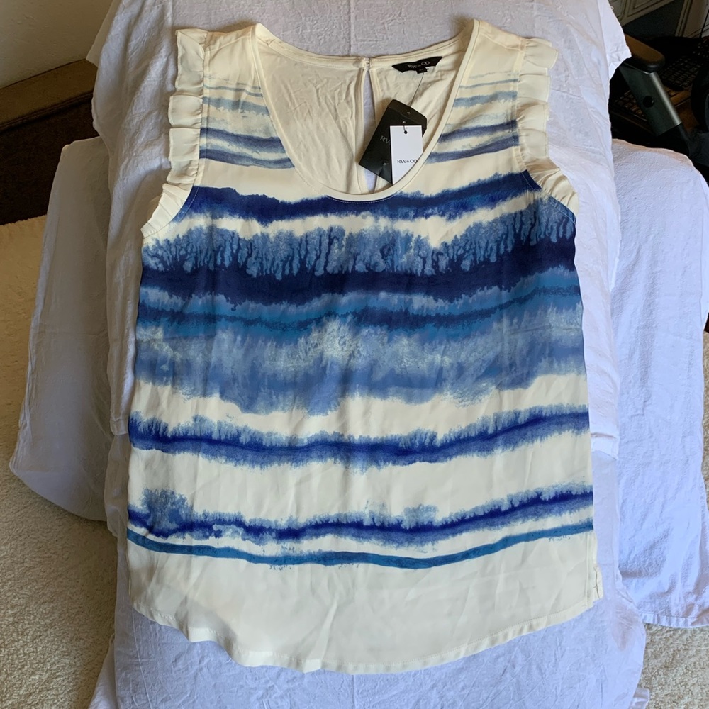 RW&Co Sleeveless Mixed Media Tunic